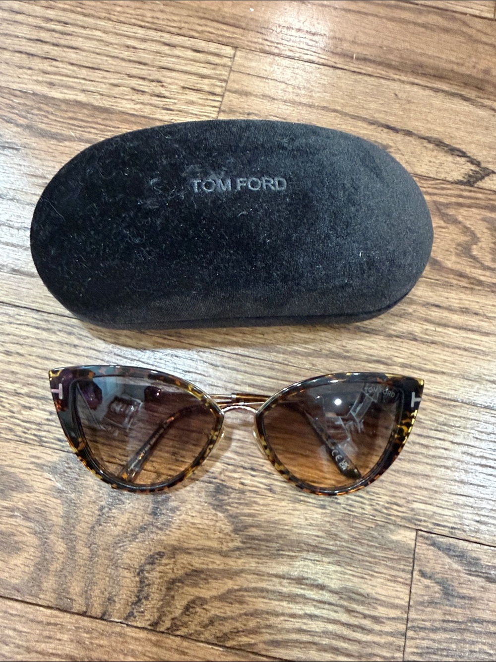 Tom Ford Angelica Tortoiseshell Cat-Eye Sunglasses with Brown Gradient Lenses